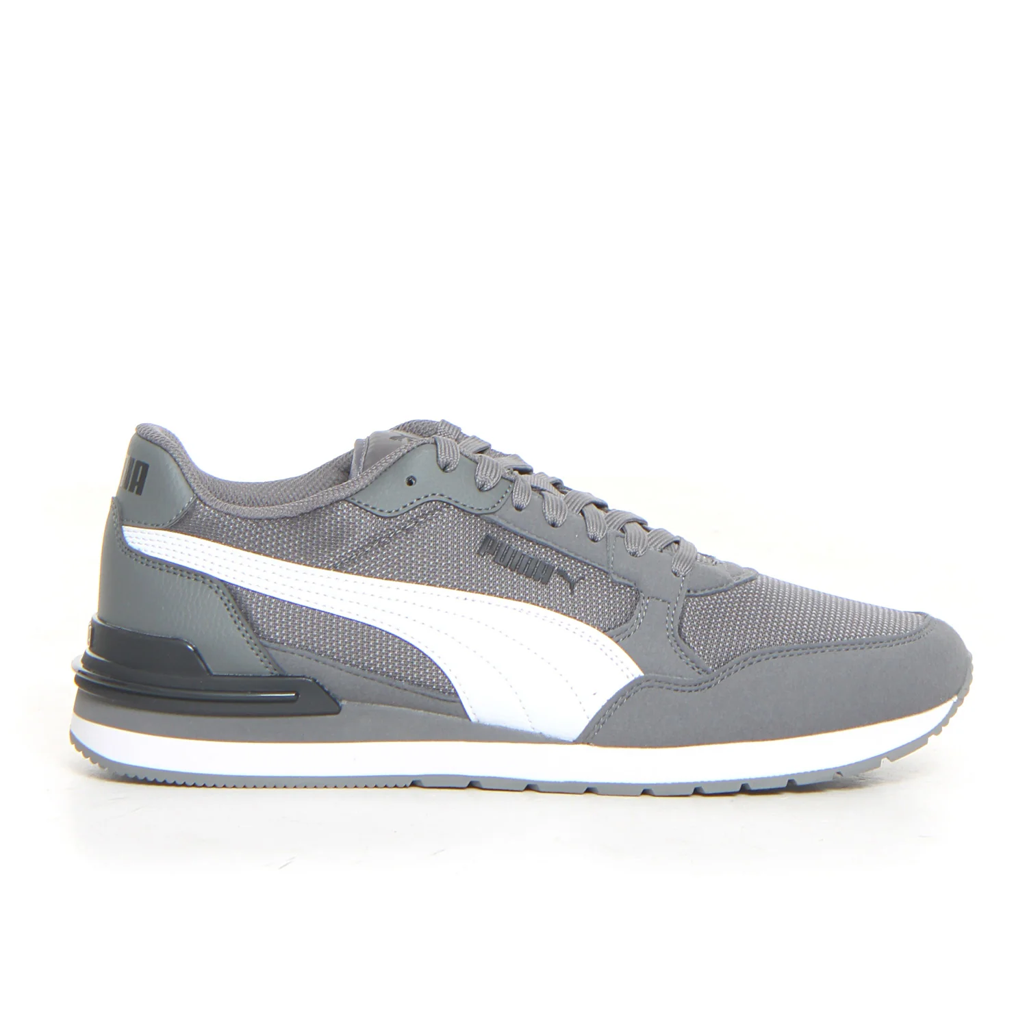 ST runner v4 Mesh sneaker cool dark